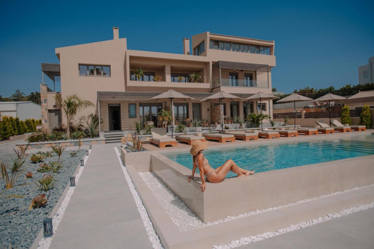 Marble Luxury Suites Karteros Exterior foto