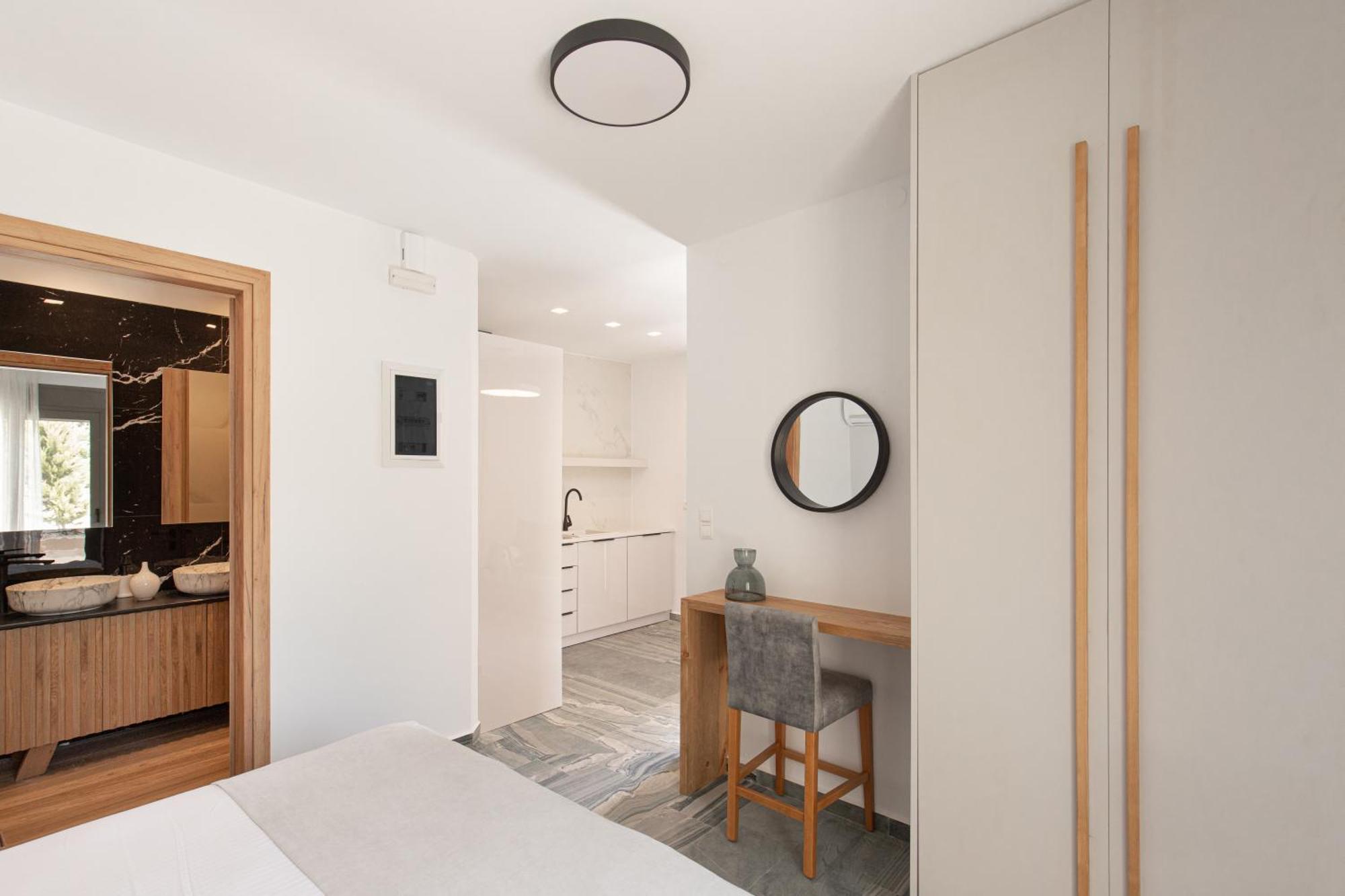Marble Luxury Suites Karteros Exterior foto