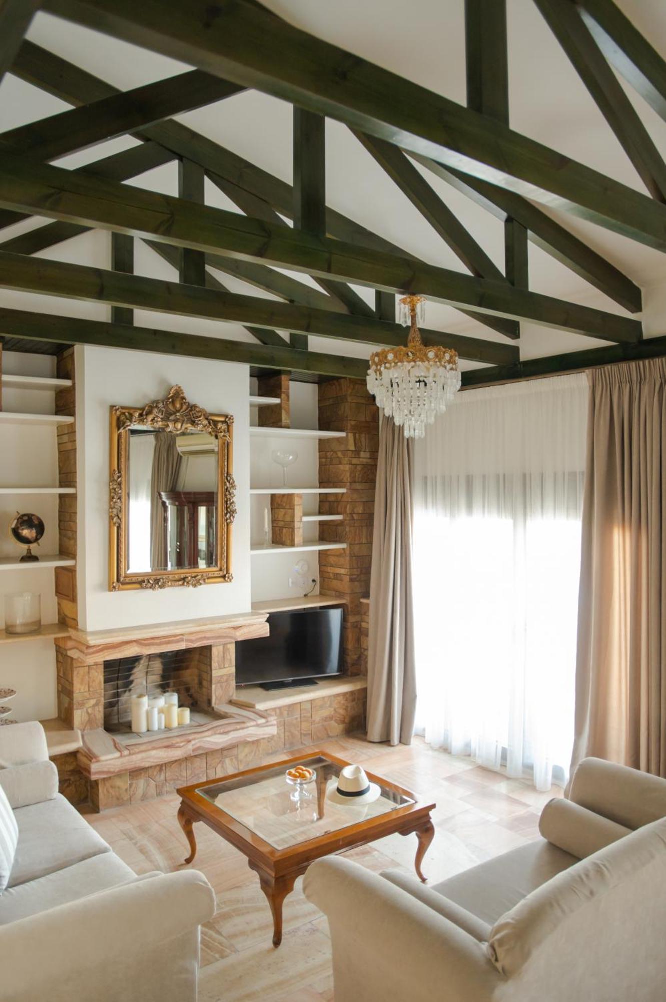 Marble Luxury Suites Karteros Exterior foto